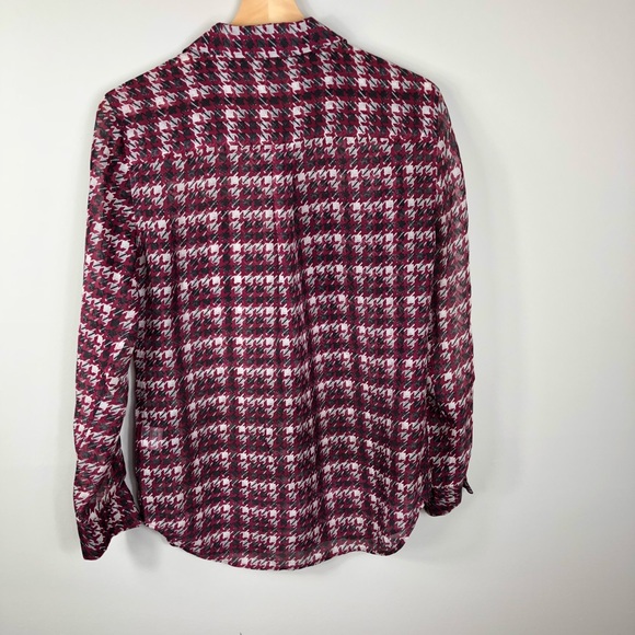 Equipment Silk Printed Button Down Blouse - Picture 5 of 8